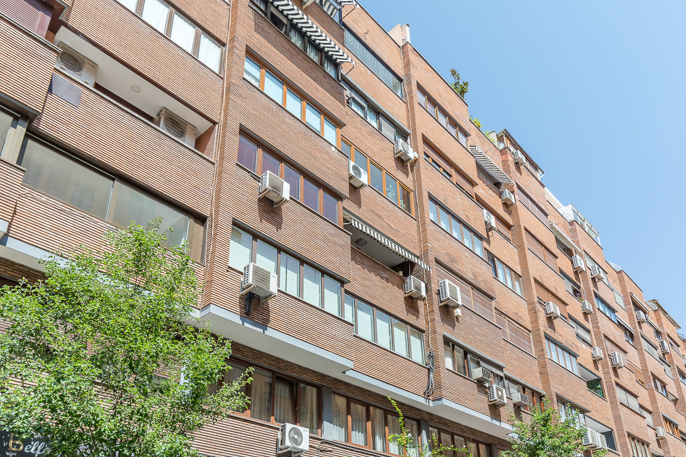 PISO EN CHAMBERÍ CALLE ALONSO CANO - 193 m2