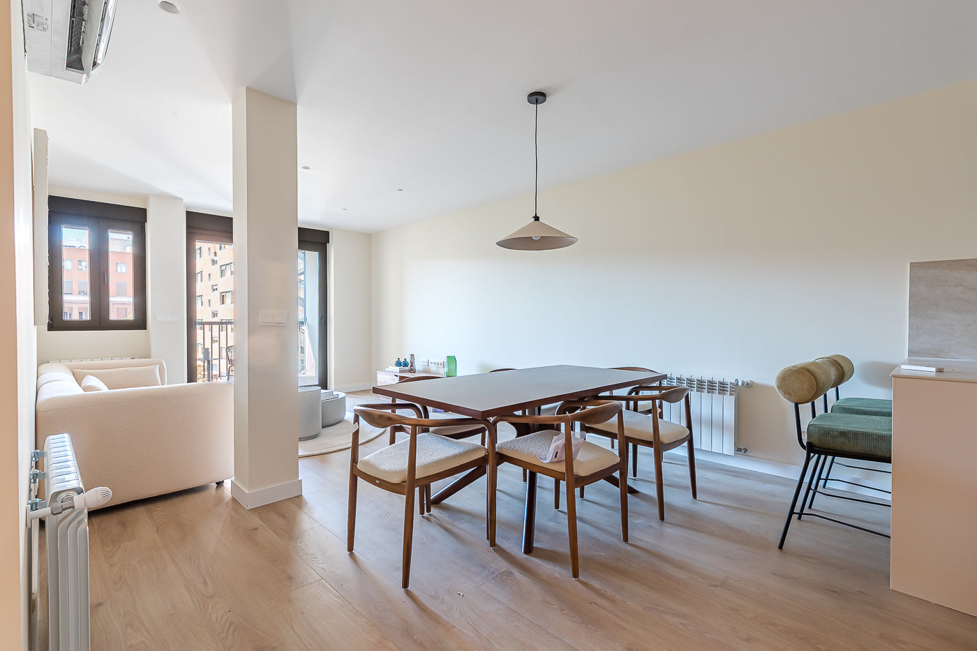 PISO EN CHAMBERÍ CALLE CRISTOBAL BORDIU - 161 m2