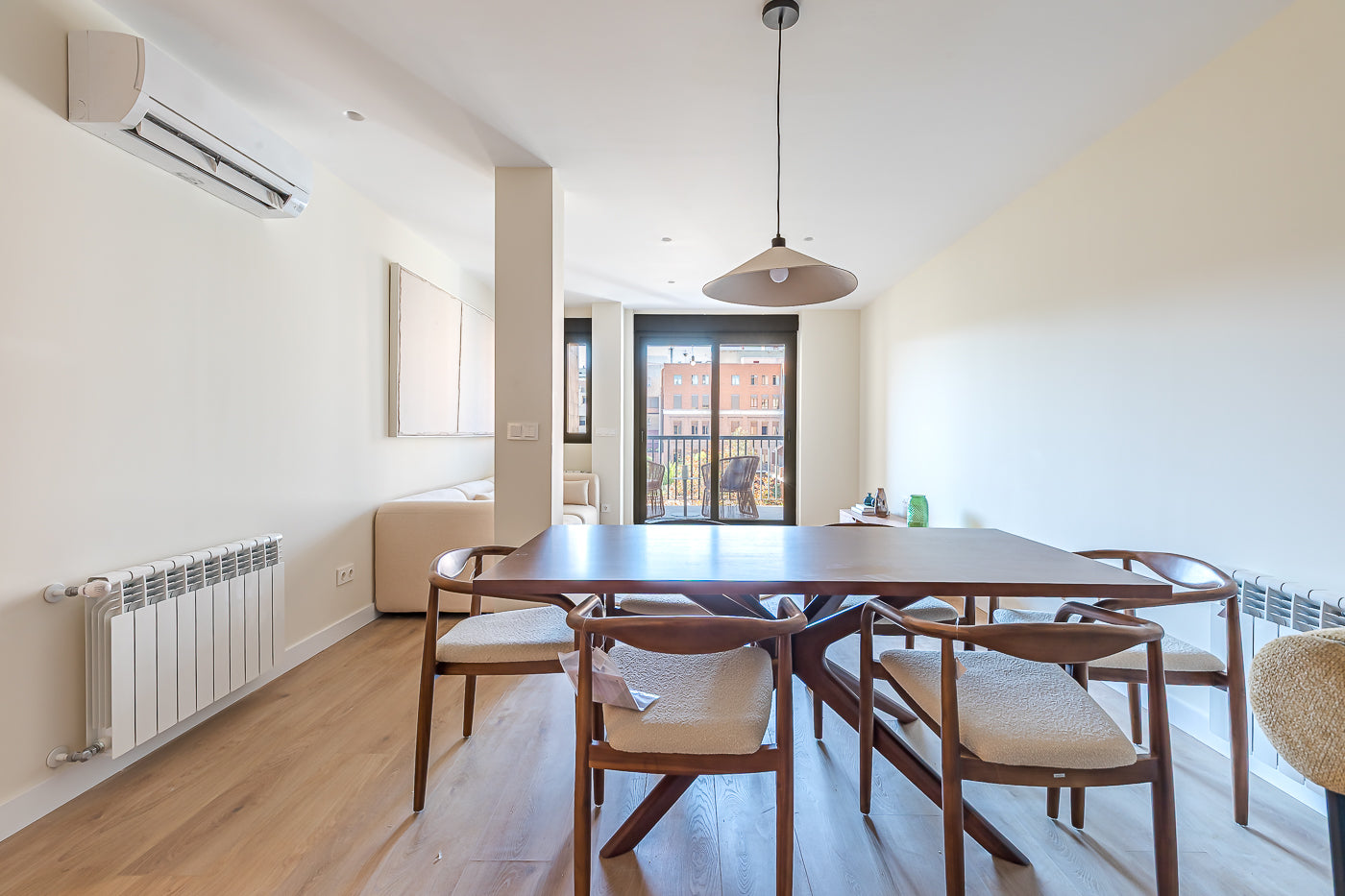 PISO EN CHAMBERÍ CALLE CRISTOBAL BORDIU - 161 m2
