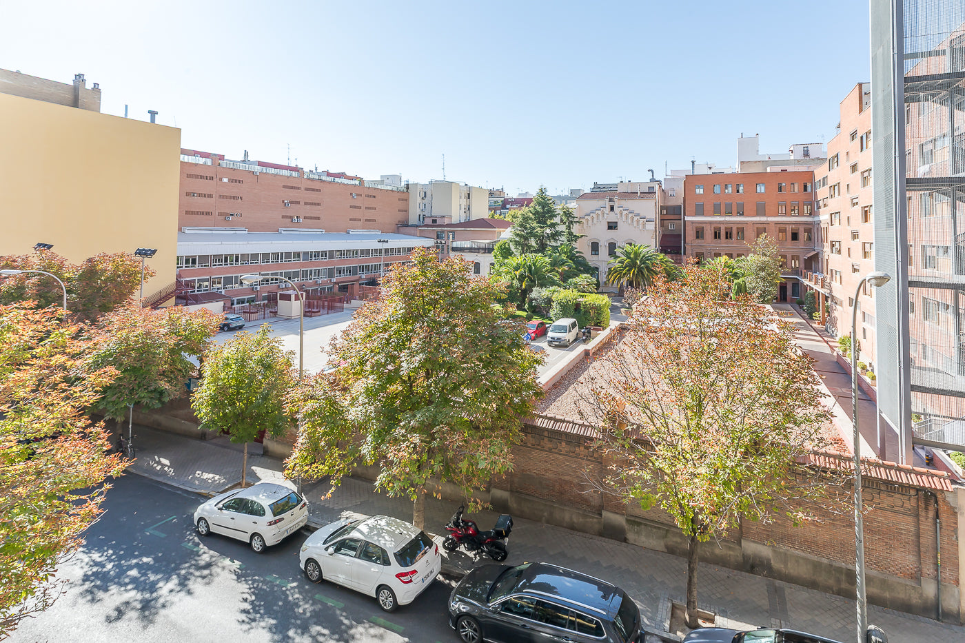 PISO EN CHAMBERÍ CALLE CRISTOBAL BORDIU - 161 m2