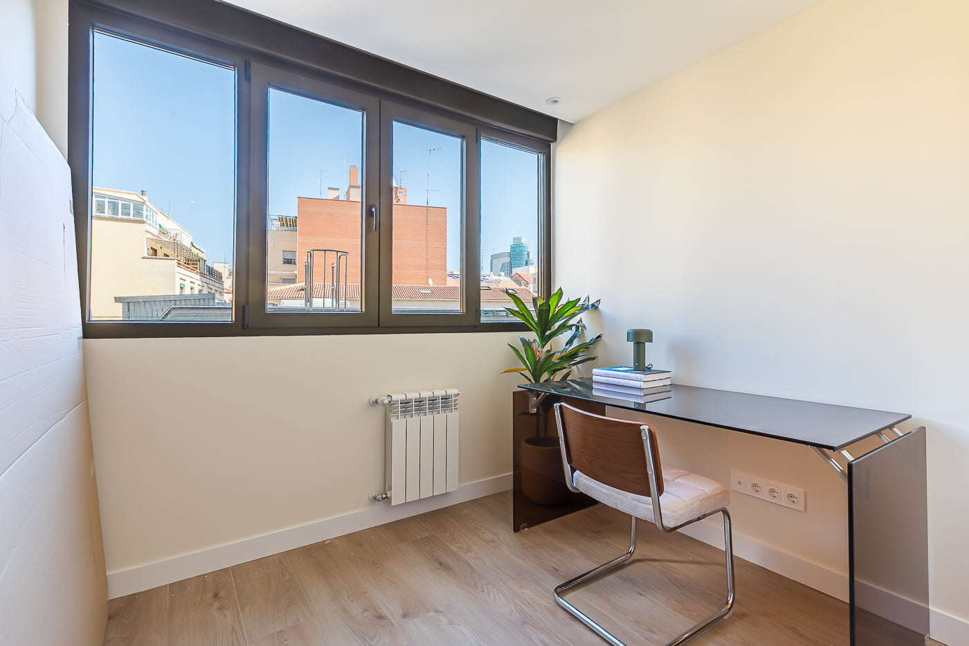 PISO EN CHAMBERÍ CALLE CRISTOBAL BORDIU - 161 m2