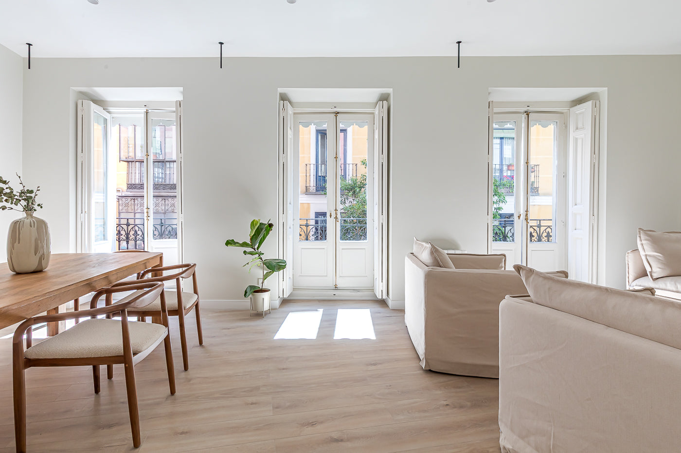 PISO EN MALASAÑA CALLE MINAS - 139 m2