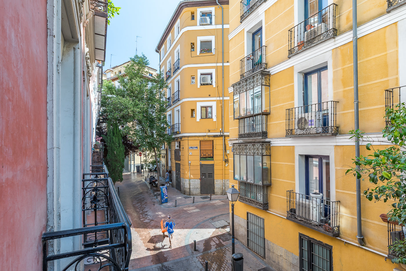 PISO EN MALASAÑA CALLE MINAS - 139 m2