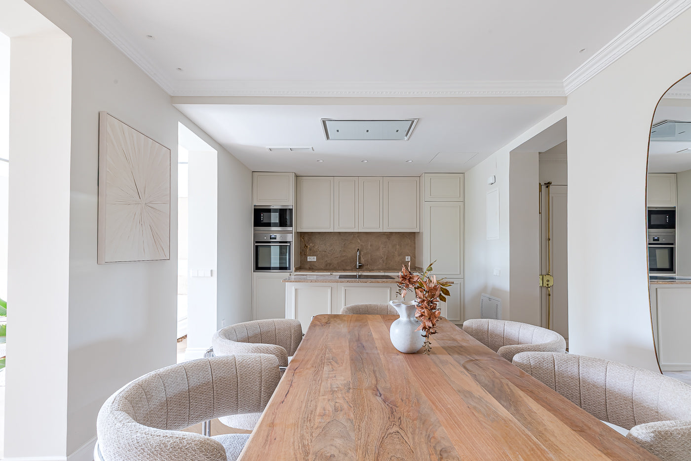PISO EN ZONA CENTRO PASEO DEL PRADO - 153 m2