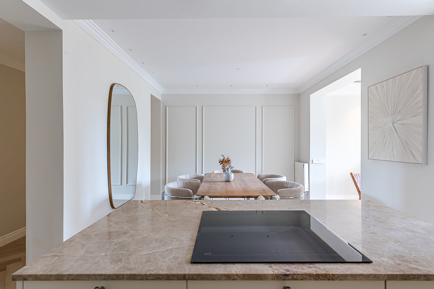 PISO EN ZONA CENTRO PASEO DEL PRADO - 153 m2