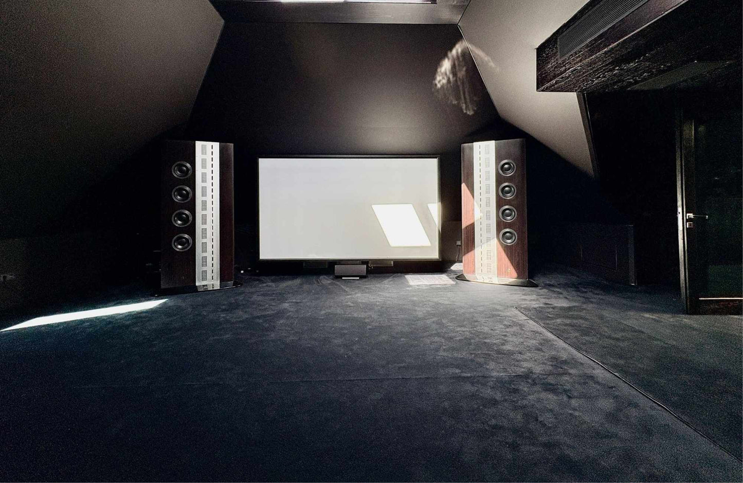 CHALET INDEPENDIENTE EN CALLE CAMINO DE LAS LIEBRES - 1.000 m2