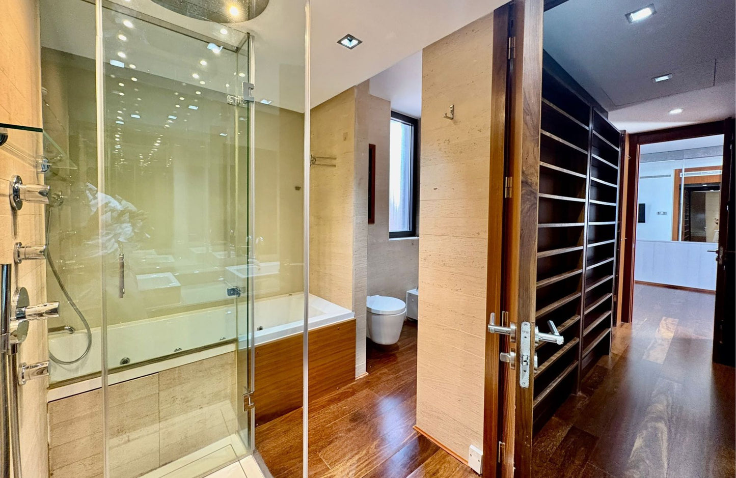 PISO EN CAMINO VIEJO DEL CURA - 278 m2