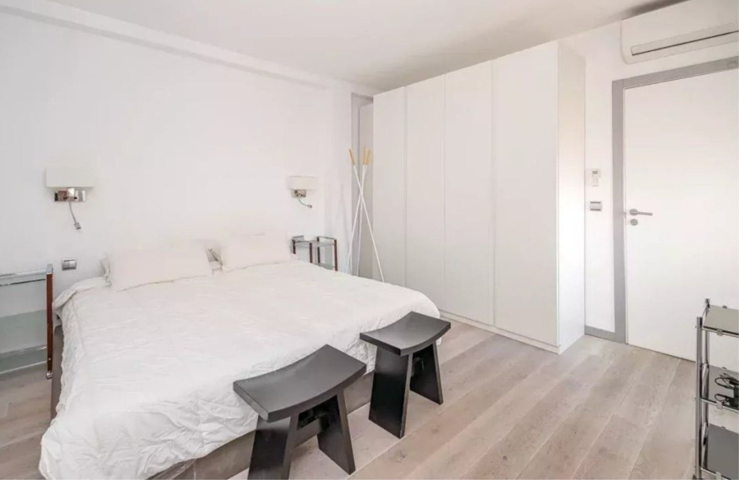 ÁTICO EN CALLE CASTELLÓ - 320 m2