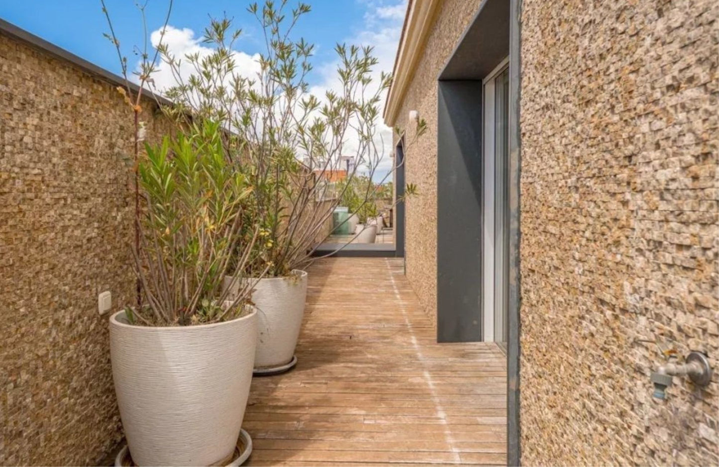 ÁTICO EN CALLE CASTELLÓ - 320 m2