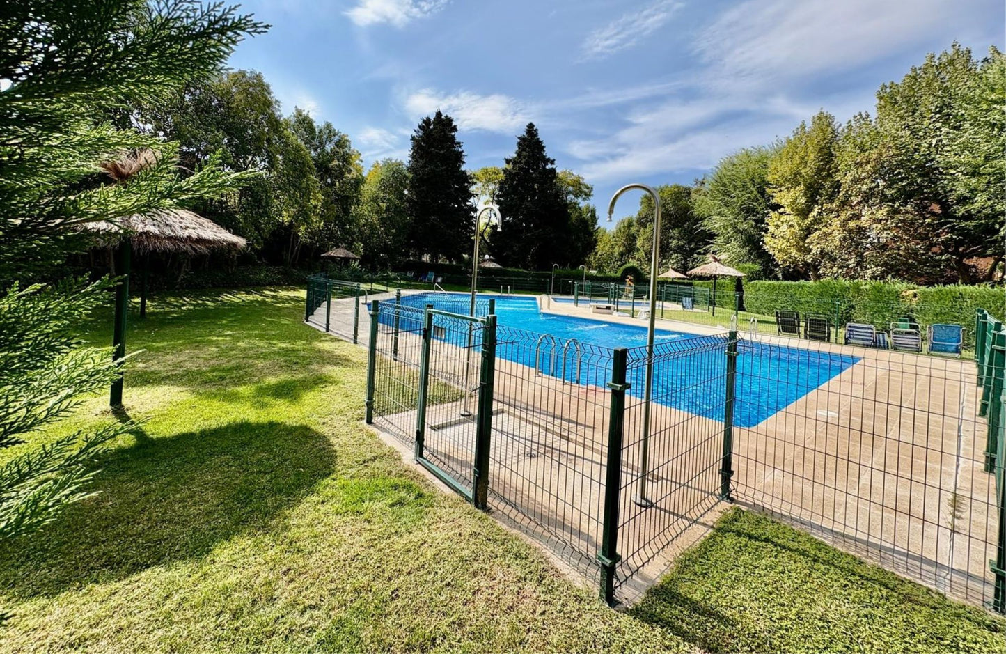 PISO EN AZALEA - 207 m2