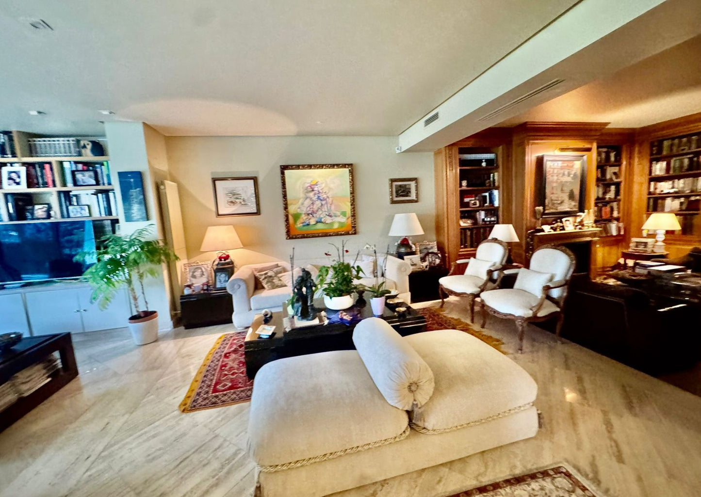 CHALET PAREADO CON VISTAS AL GOLF EN LA MORALEJA - 468 m2