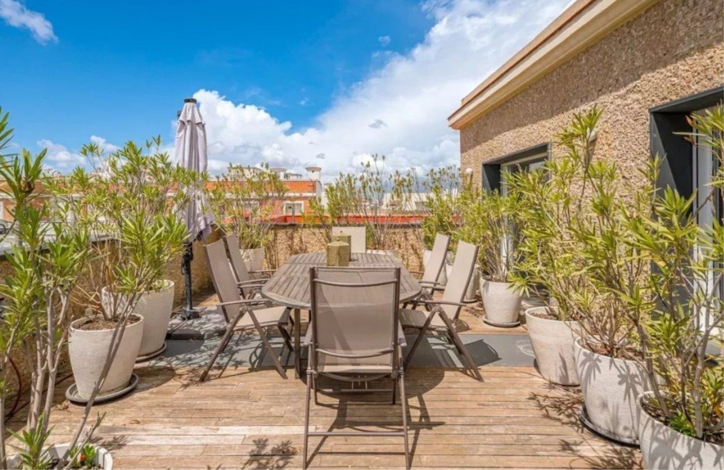 ÁTICO EN CALLE CASTELLÓ - 320 m2