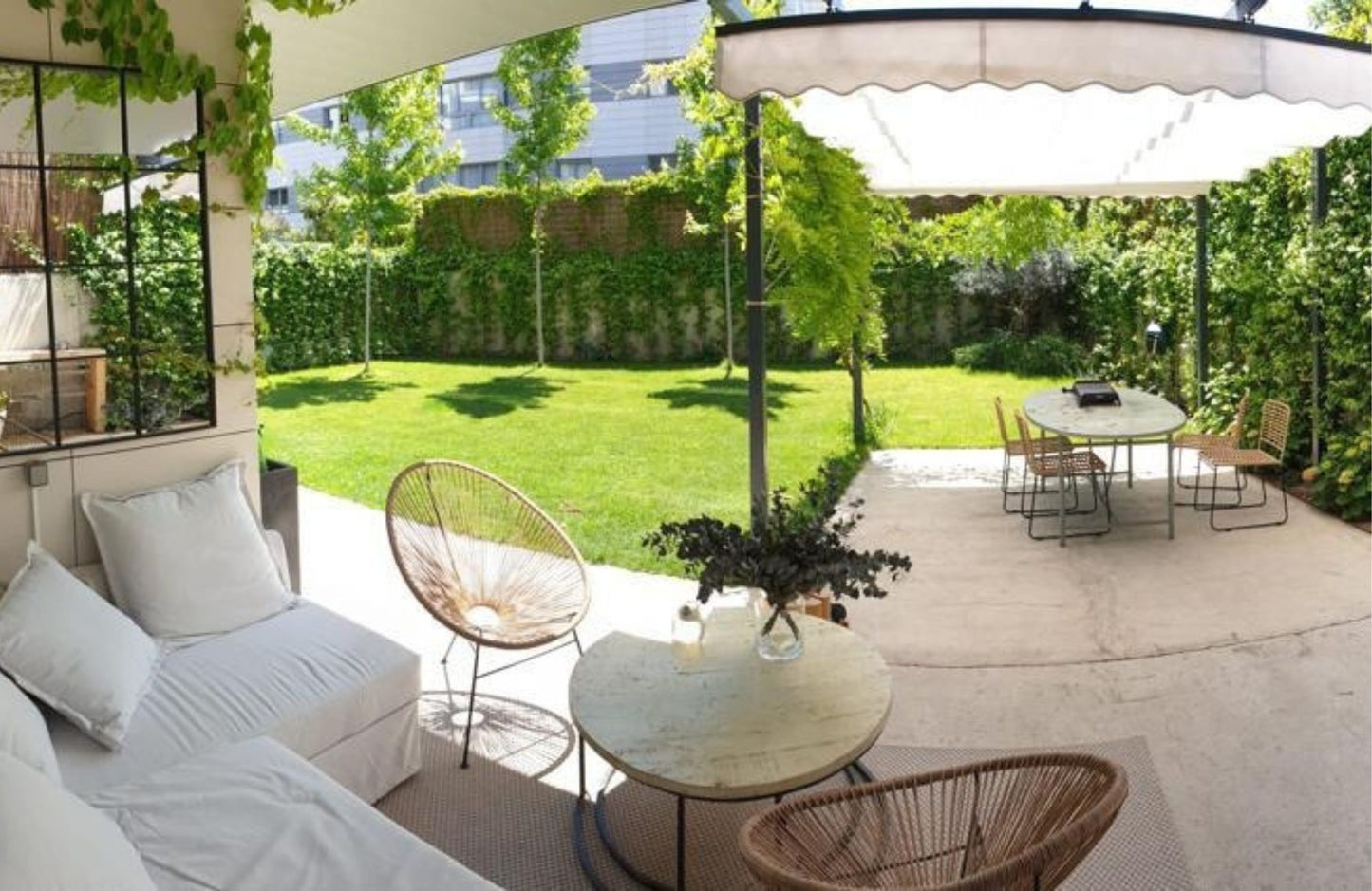 BAJO CON JARDÍN EN FEDUCHI - 165m2