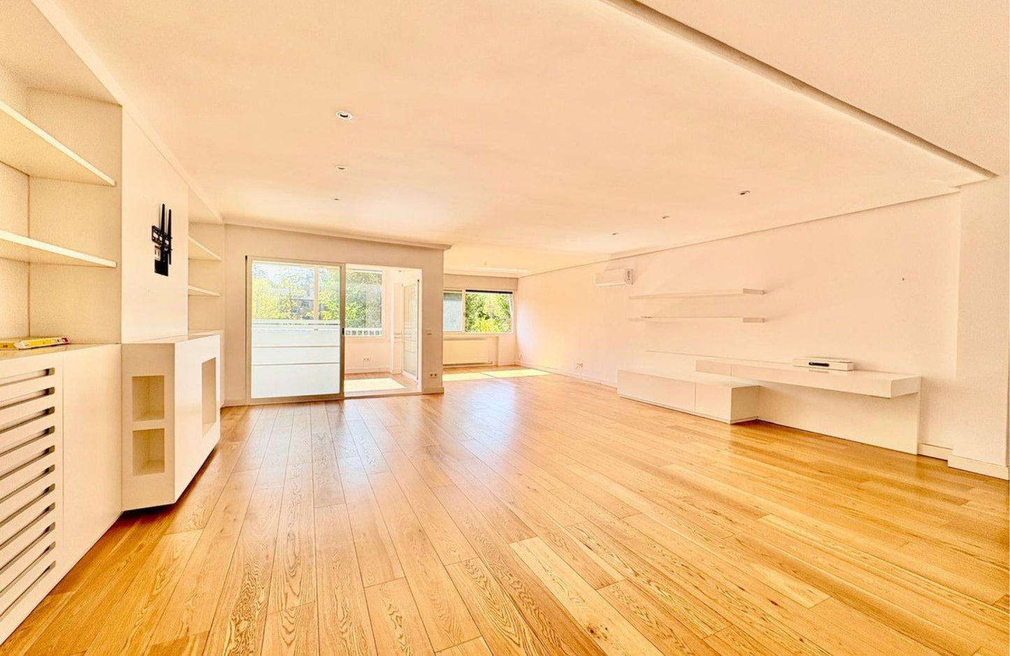 PISO EN AZALEA - 207 m2