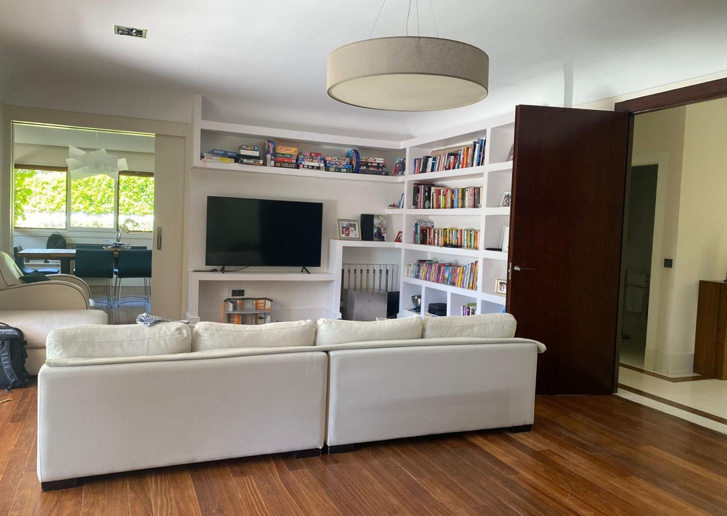 CHALET INDEPENDIENTE EN CAMINO DE MESONCILLOS - 810 m2