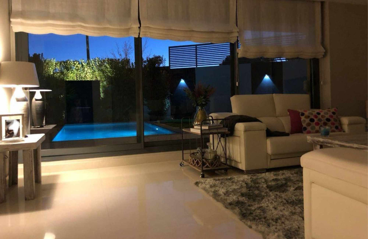 CHALET PAREADO EN CALLE SAN ENRIQUE DE OSSÓ - 330 m2