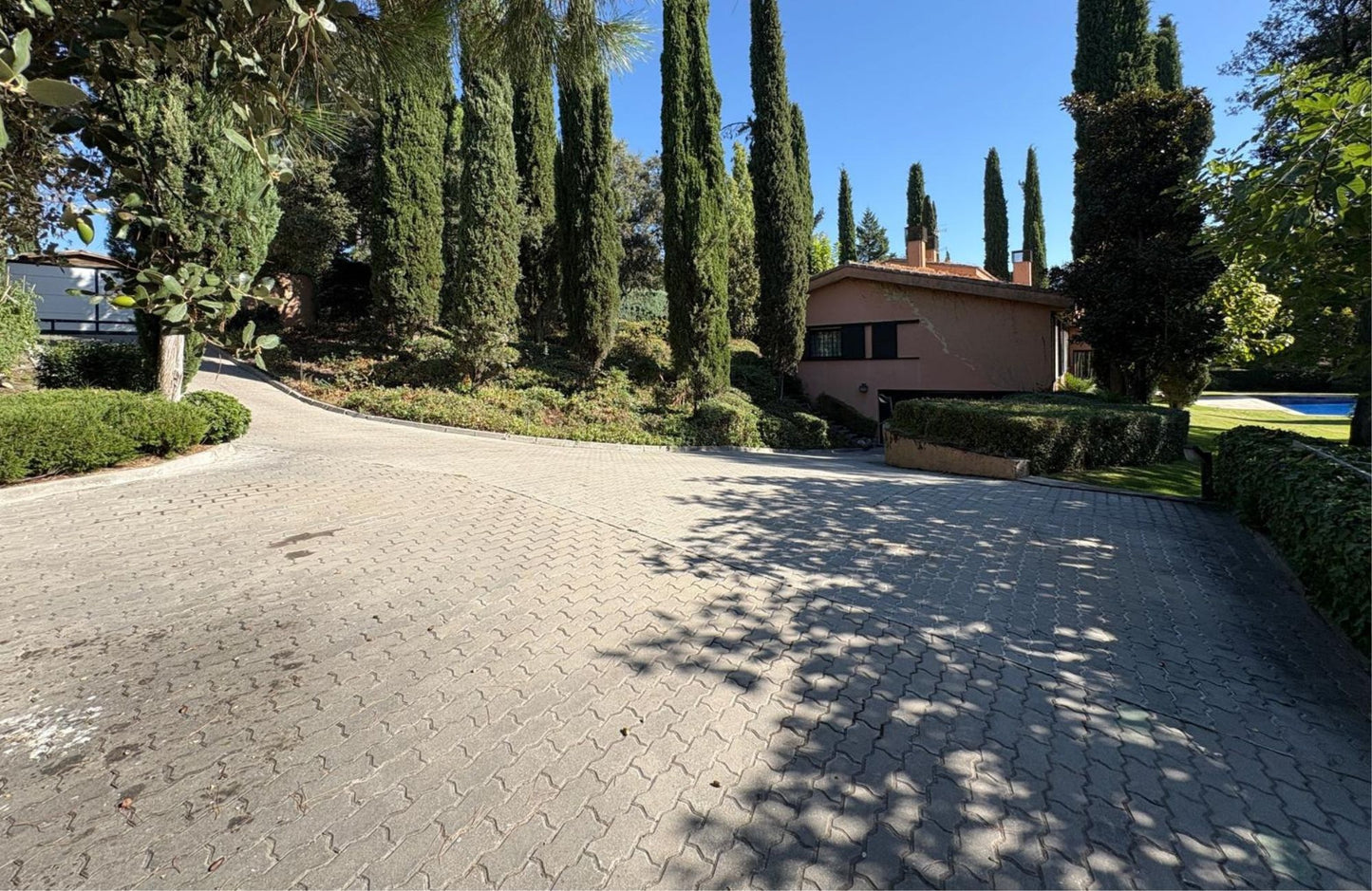 CHALET INDEPENDIENTE EN CALLE CAMINO DEL GOLF - 872 m2